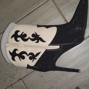 Macy’s I.N.C. Istera Western Boots Sparkle